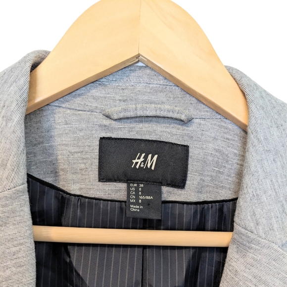 H&M Light Gray Stretch Fitted Suit Blazer Size 8 - Picture 6 of 8